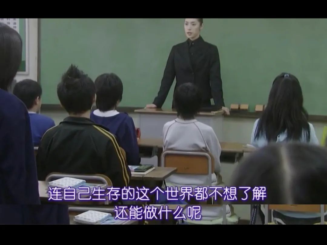 买卫生巾的时候，不用帮我装在黑色袋子里