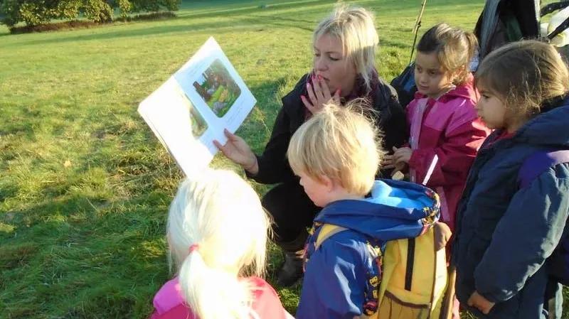 农庄经营模式一年能赚100万,农庄里什么项目最赚钱呢