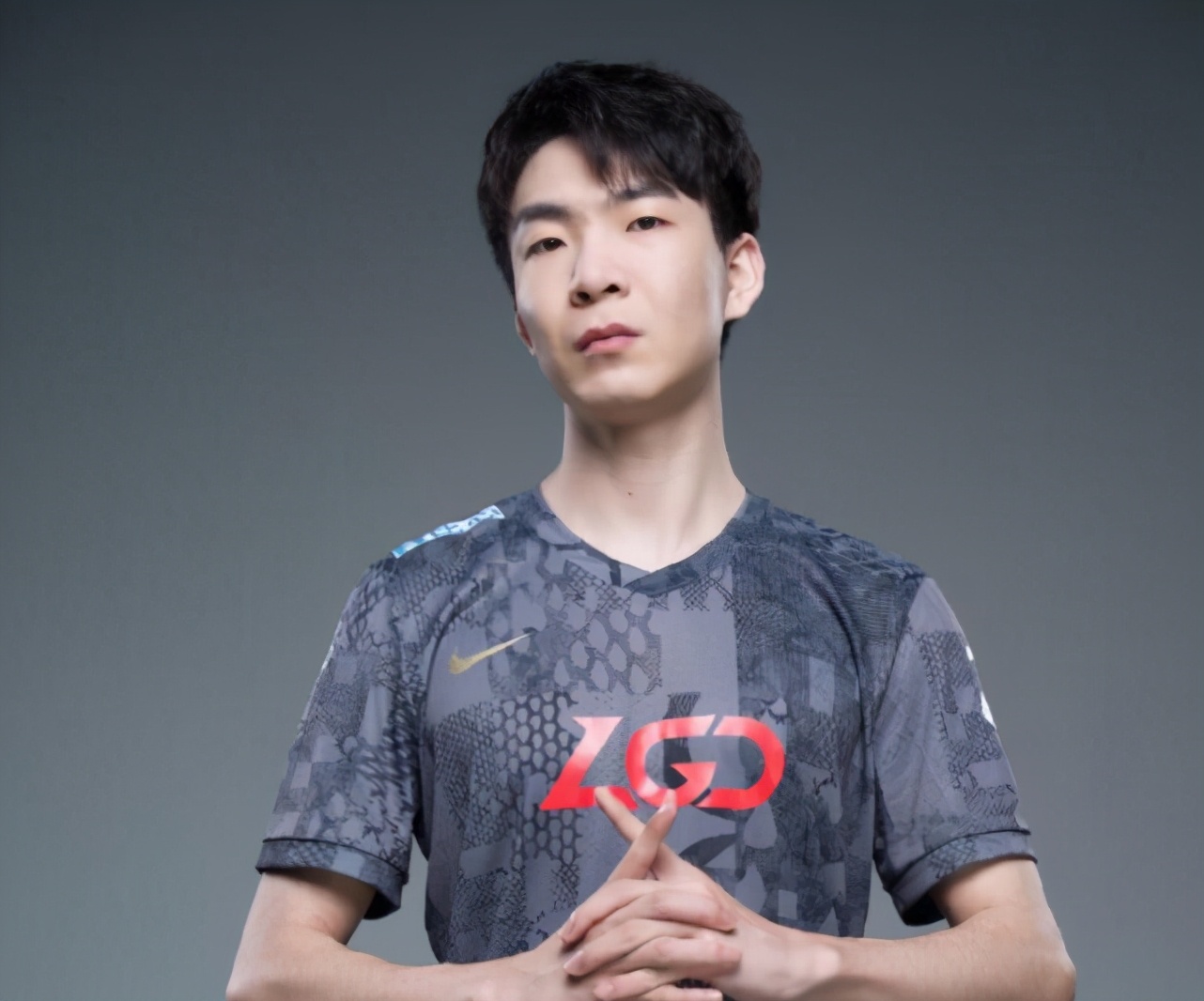 rng狼行最新状况,狼行调侃小虎