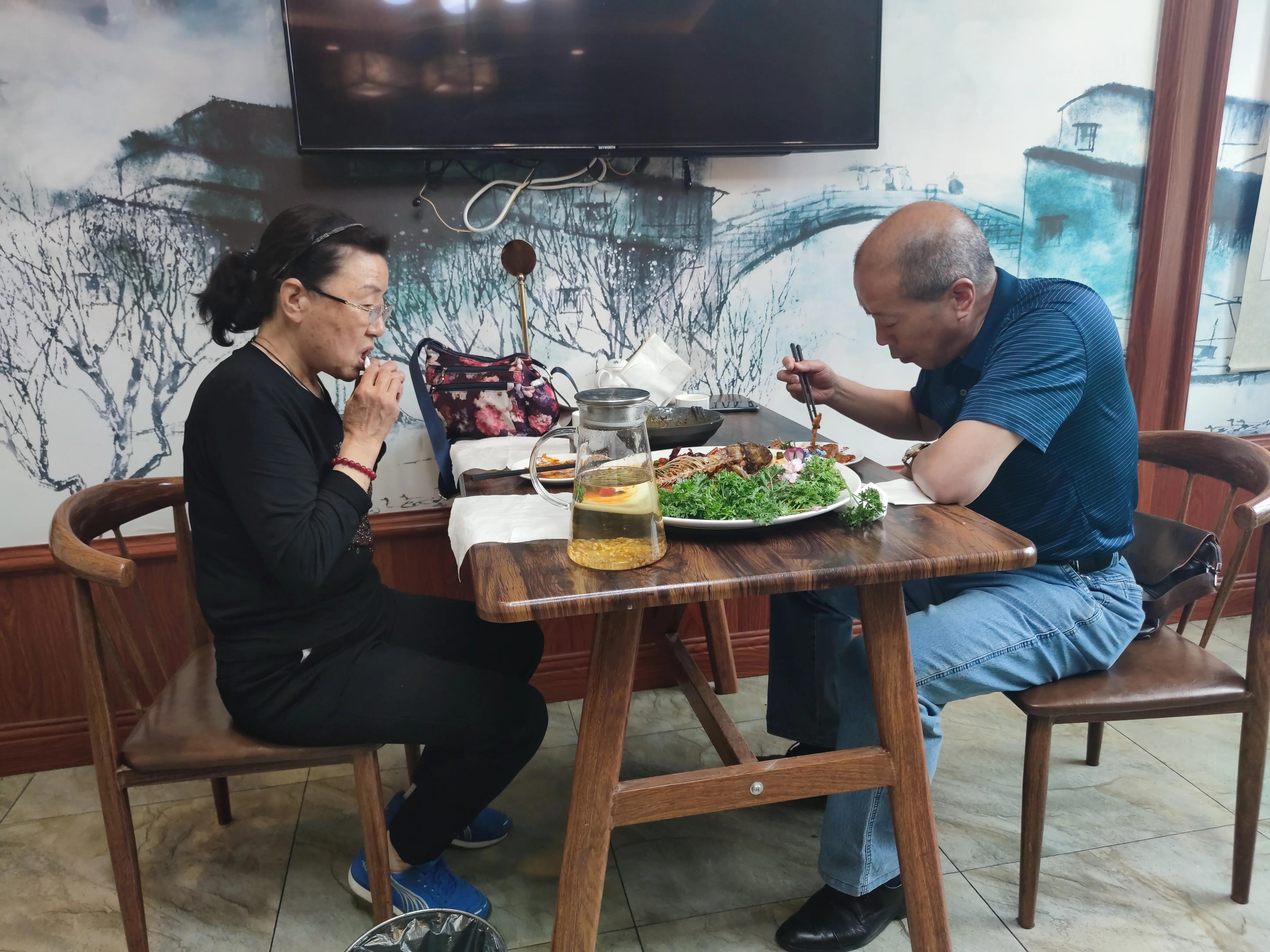 塞外江南陇商食府优惠,乌鲁木齐陇商食府