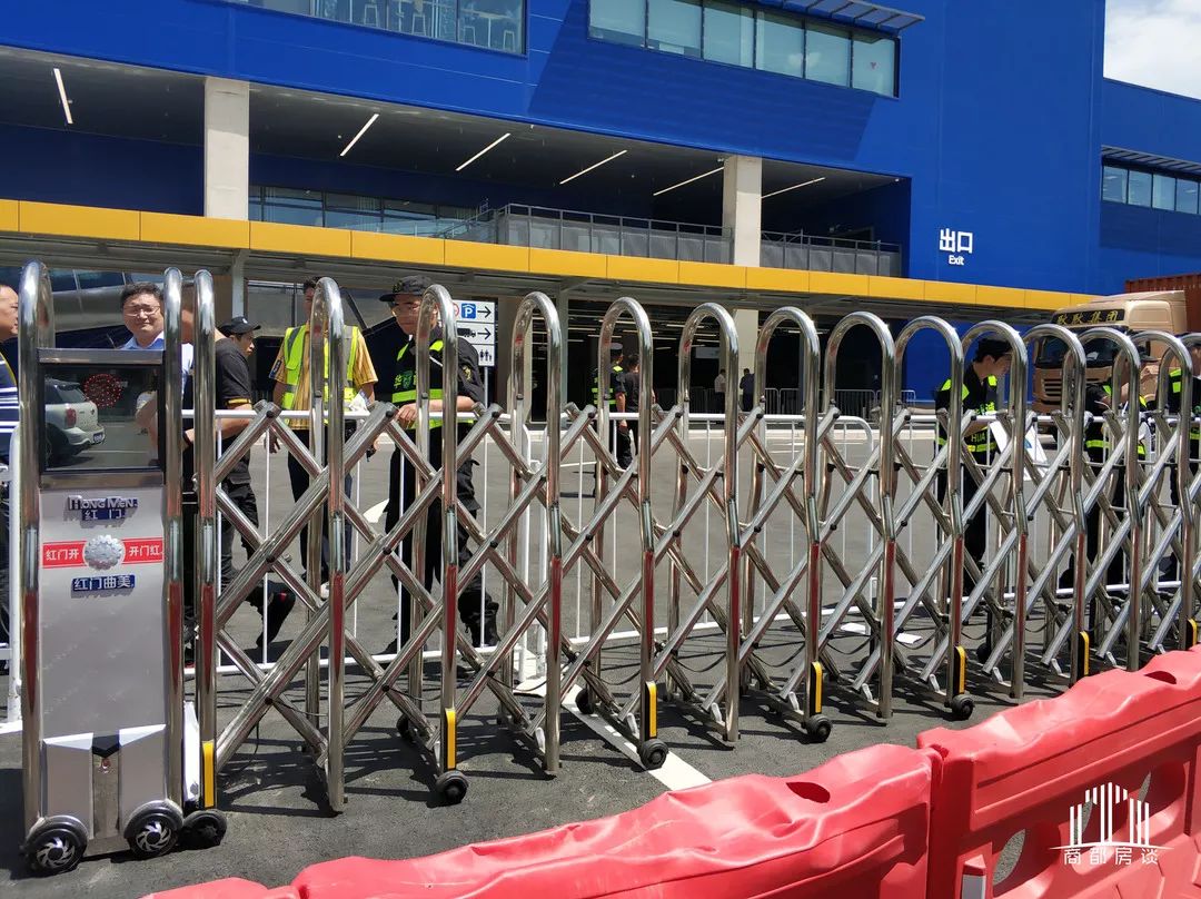 郑州宜家开业盛况,郑州宜家开业放鸽子