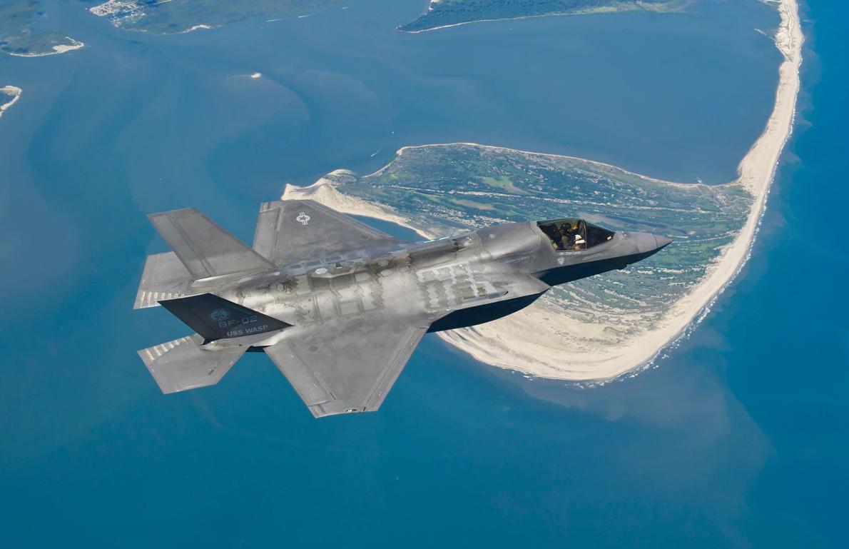 美军f-35坠毁事件最新进展,美军f-35坠毁事件最新消息