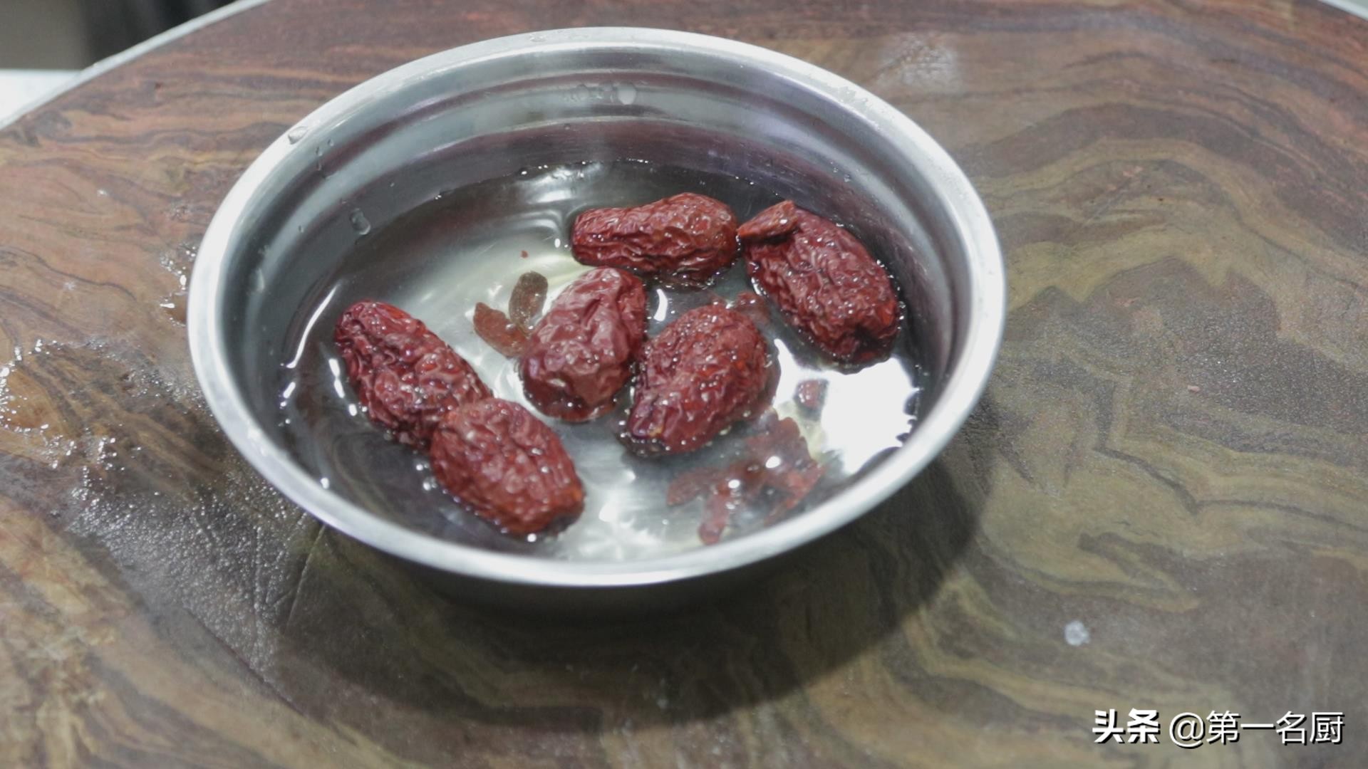 甲鱼汤怎么炖好喝营养又好还不腥,甲鱼汤怎么炖好吃家常做法