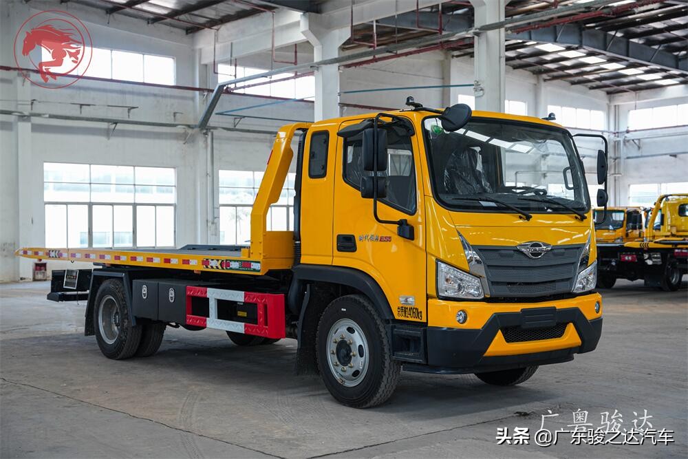 湖北蓝牌清障车厂家多少钱,湖北大型清障车价格多少钱一辆