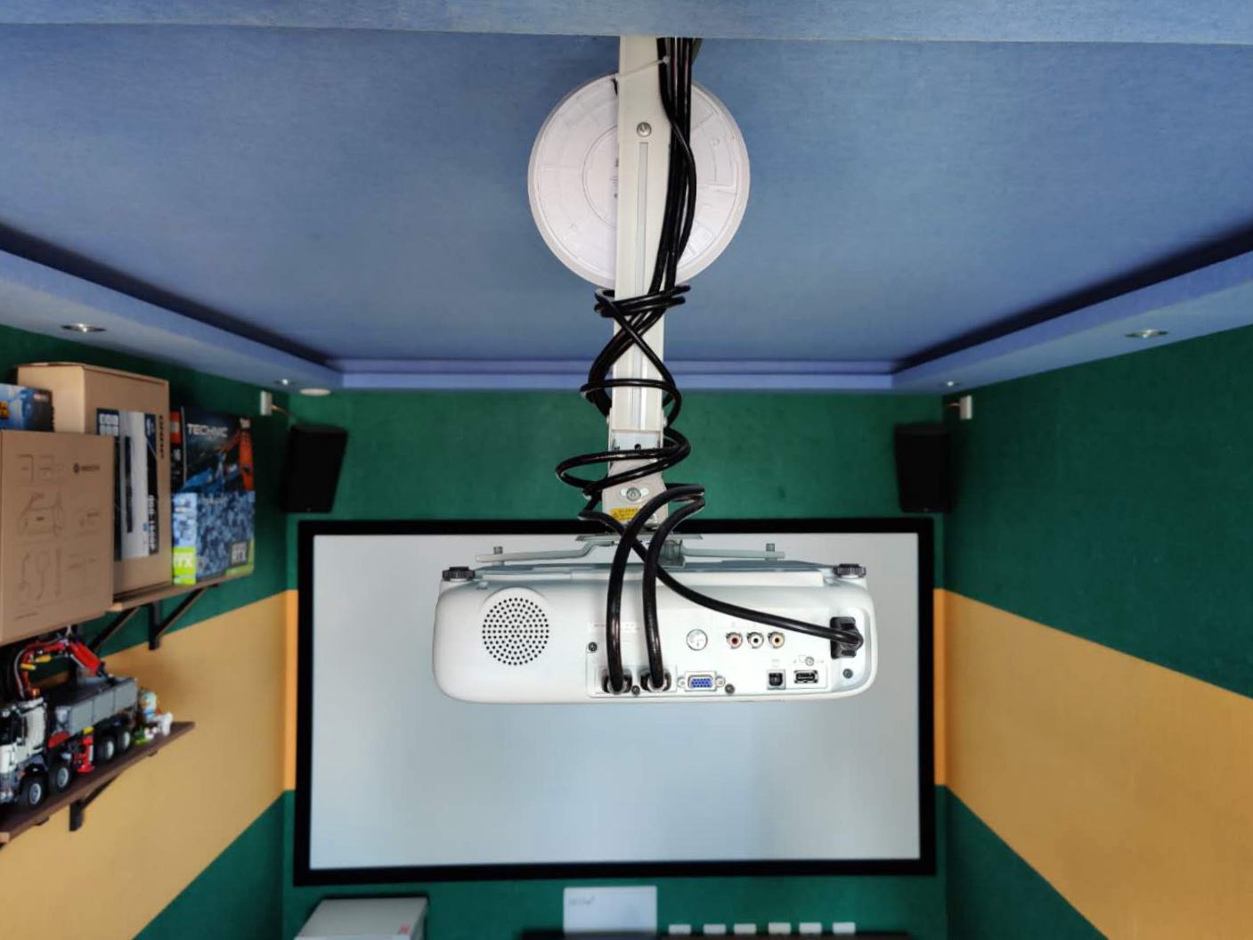 数十款桌面神器，打造100寸娱乐桌面，投影与显示器的完美结合