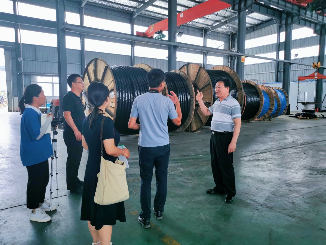 九江热土心中爱，古稀之年尚年轻