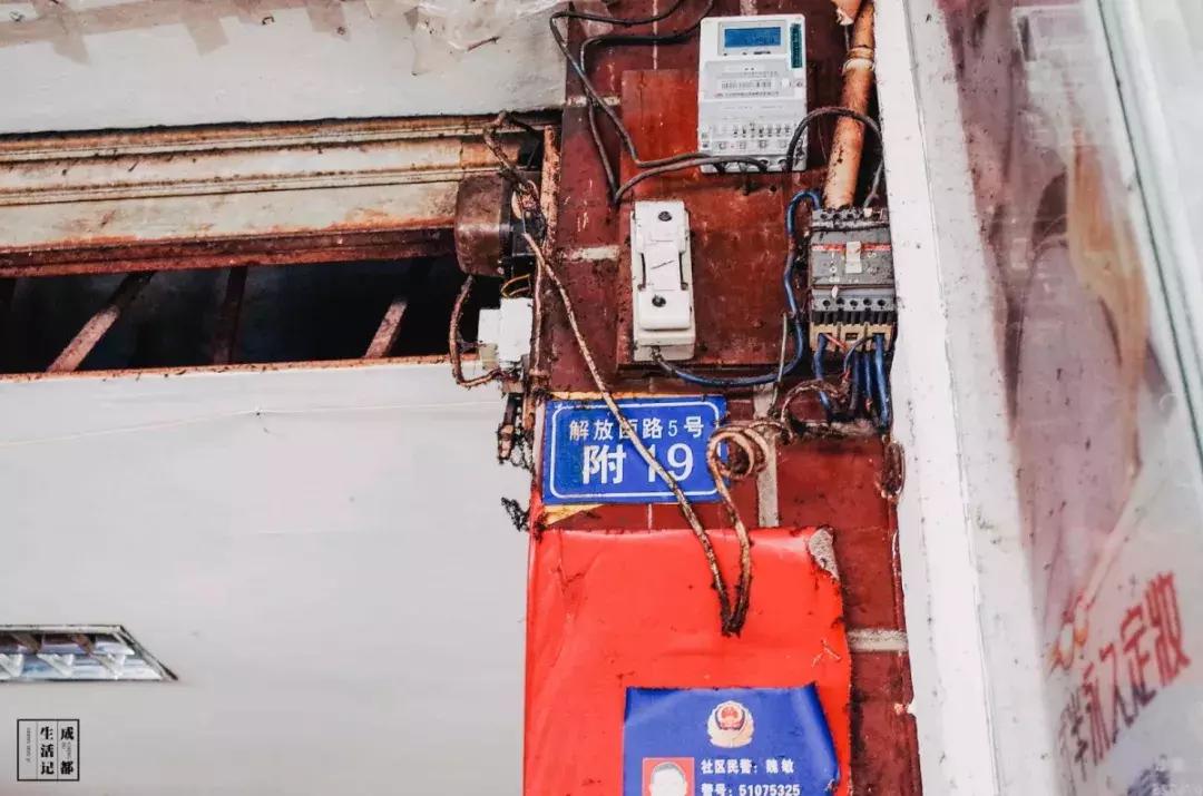 荷花池美食一条街,荷花池一条街美食