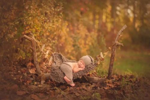 百天宝宝猛涨期的表现,百天成长记录100例