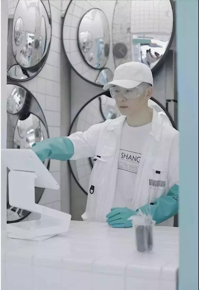 爱丽丝梦游仙境展演,爱丽丝冒险奇遇记演出上海