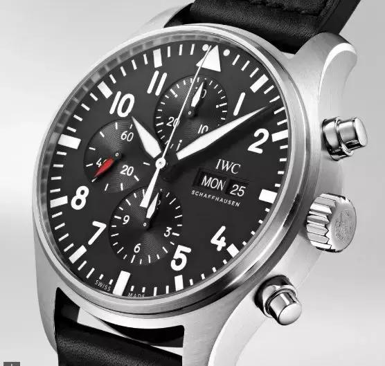 万国飞行员手表和绿水鬼手表区别,万国飞行员钢表系列哪款好