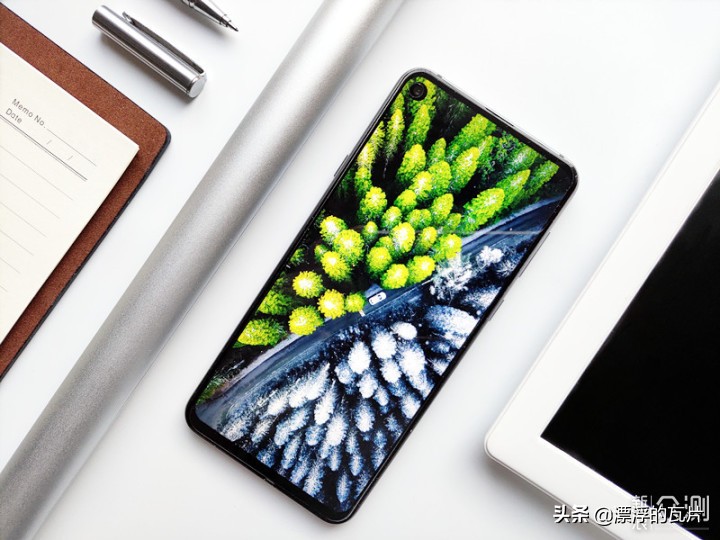 三星galaxya8s参数配置详情,三星a8s有哪些优缺点