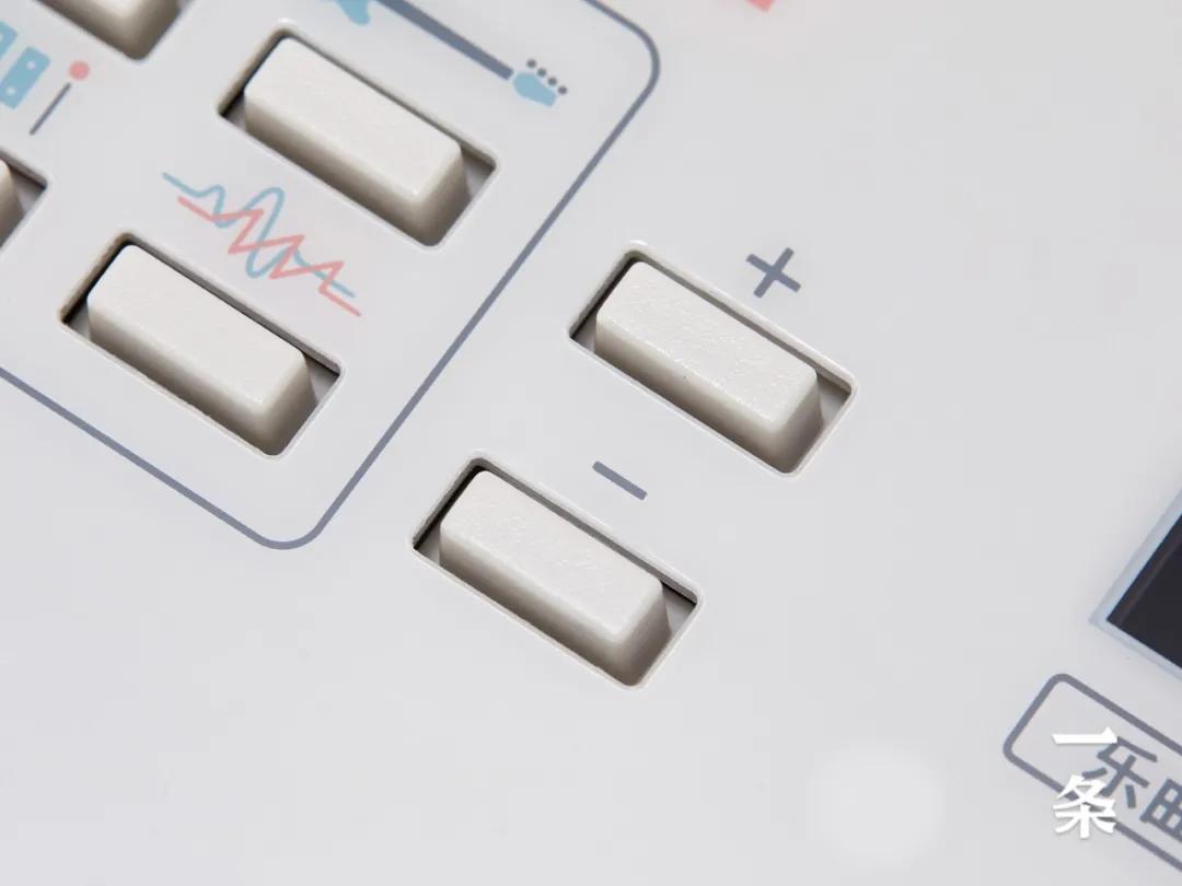 雅马哈出了台400元的电子琴!小孩、大人弹得停不下来