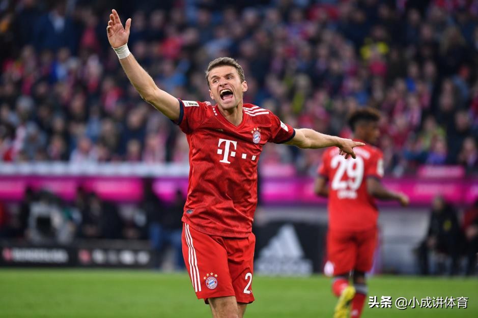 穆勒九分钟连进五球,从吃软饭王开始的无敌被动