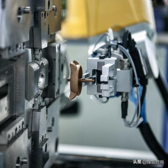 rado瑞士雷达表陶瓷,瑞士雷达陶瓷机械表怎么保养