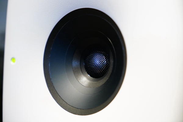 鐕曠槮鐜偉鍚勬湁鍚勭殑椋庨煹,鐕曠槮鐜偉鑾烘瓕鐕曡垶