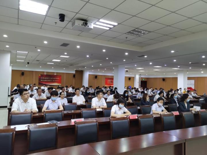 鞍山新闻今日看点,鞍山新闻今日头条