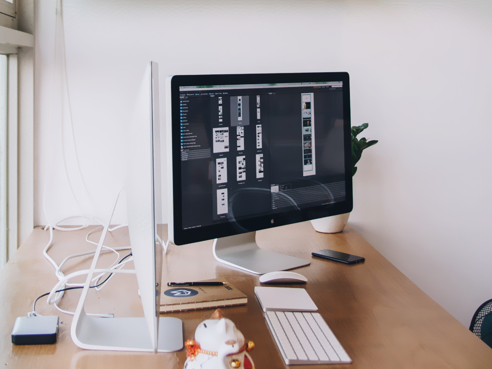 笔记本电脑和台式机哪个性价比高,家庭用电脑台式机好还是笔记本好