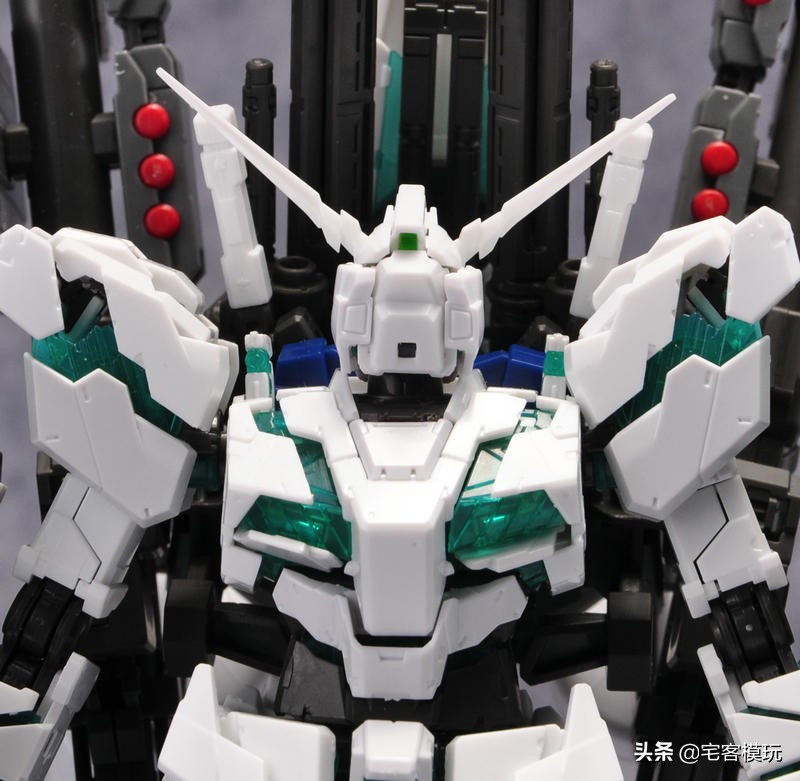 万代rg25独角兽值得买吗,万代rg全武装独角兽评测