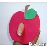 球迷爸爸靠指偶游戏带娃,手工制作的指偶乐趣多