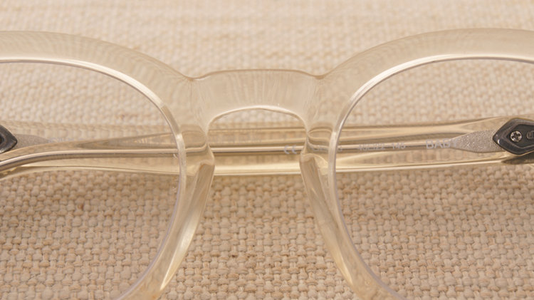 眼镜坏了用哪种胶才能粘好,眼镜坏了可以用啥胶粘