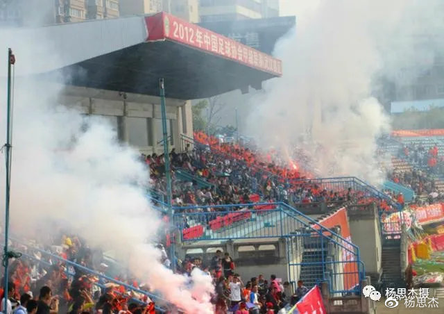 看足球教学,看足球的感悟