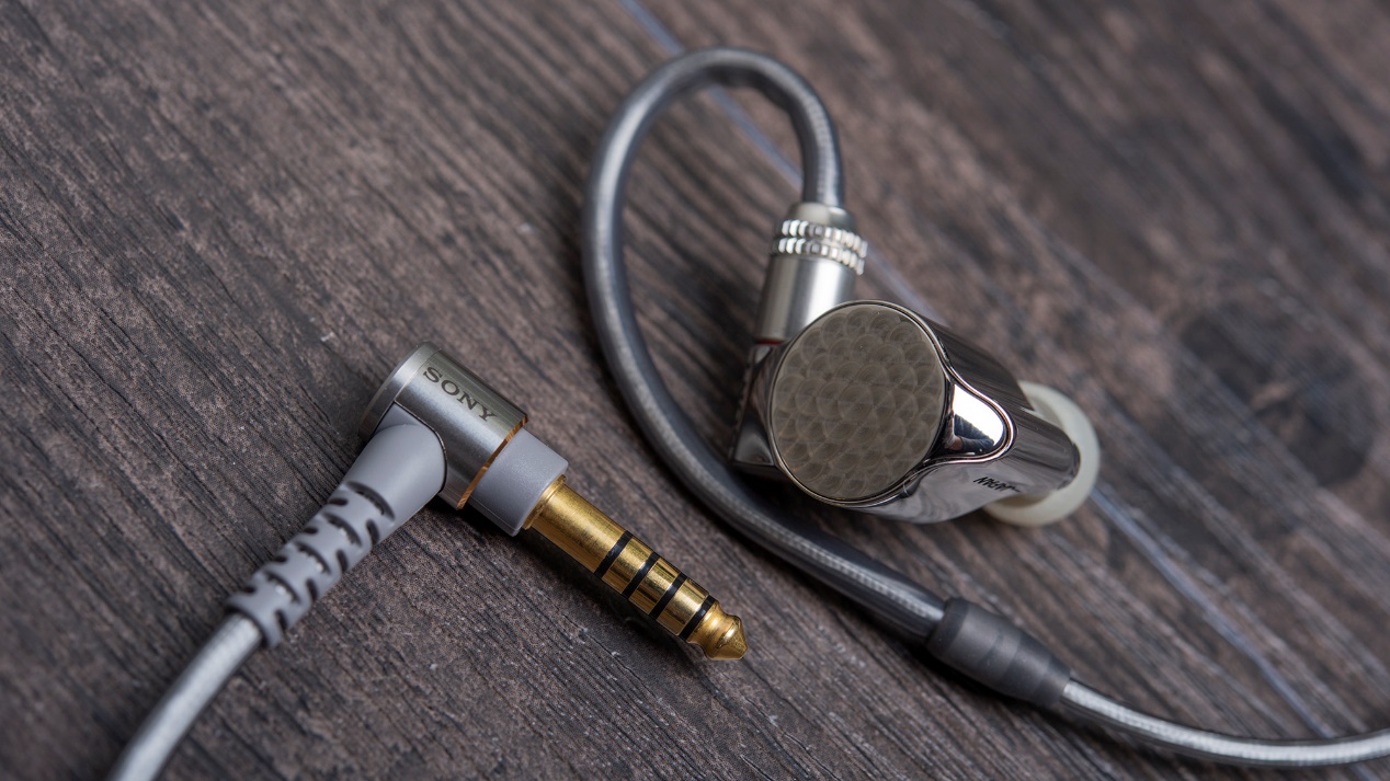 索尼ier-z1r评测,索尼旗舰入耳式耳机z1r