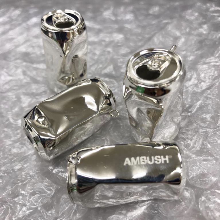 还在买阿迪耐克吗,ambush经典款