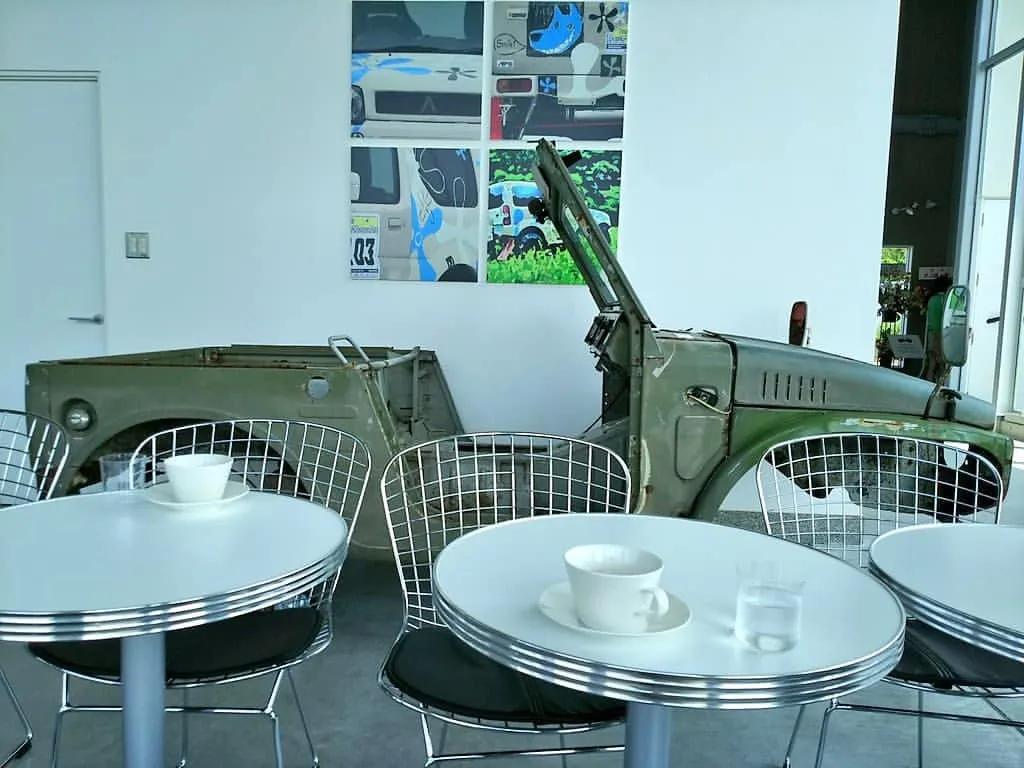 日本玩摩托车人手一辆,日本家庭一人工作养活一家人