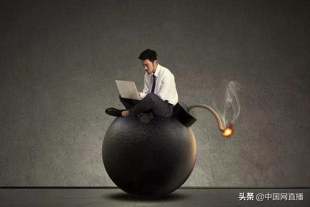 喊出“不抛弃不放弃”仅57天后，48岁资本大佬张振新客死他乡