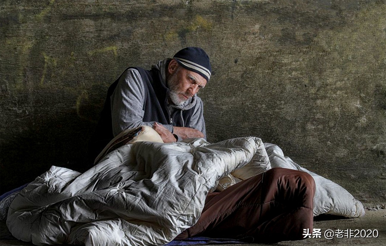 在美国芝加哥旅行之后,我这辈子再也不会给乞丐钱了