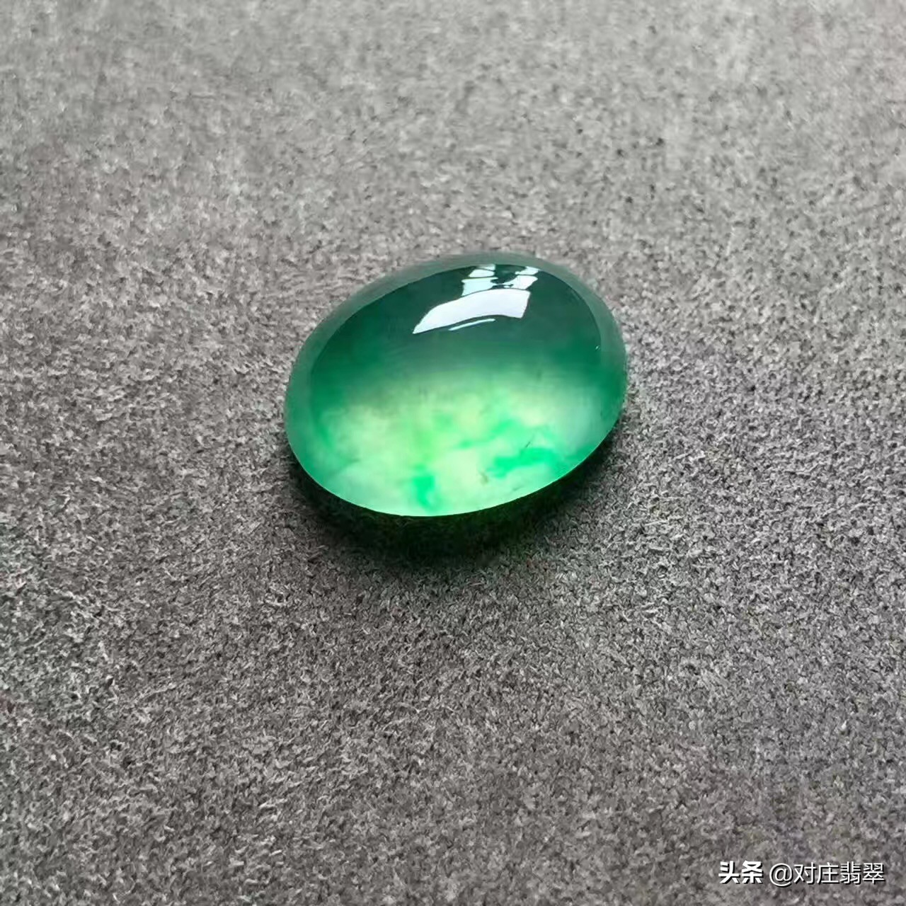 翡翠板料怎么定制,怎样挑选定制翡翠