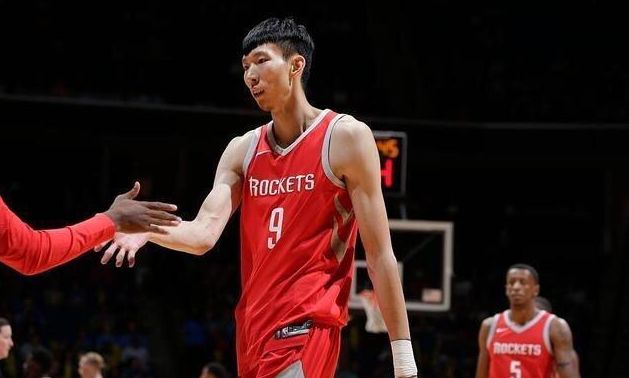 周琦被火箭放弃,周琦被淘汰了吗