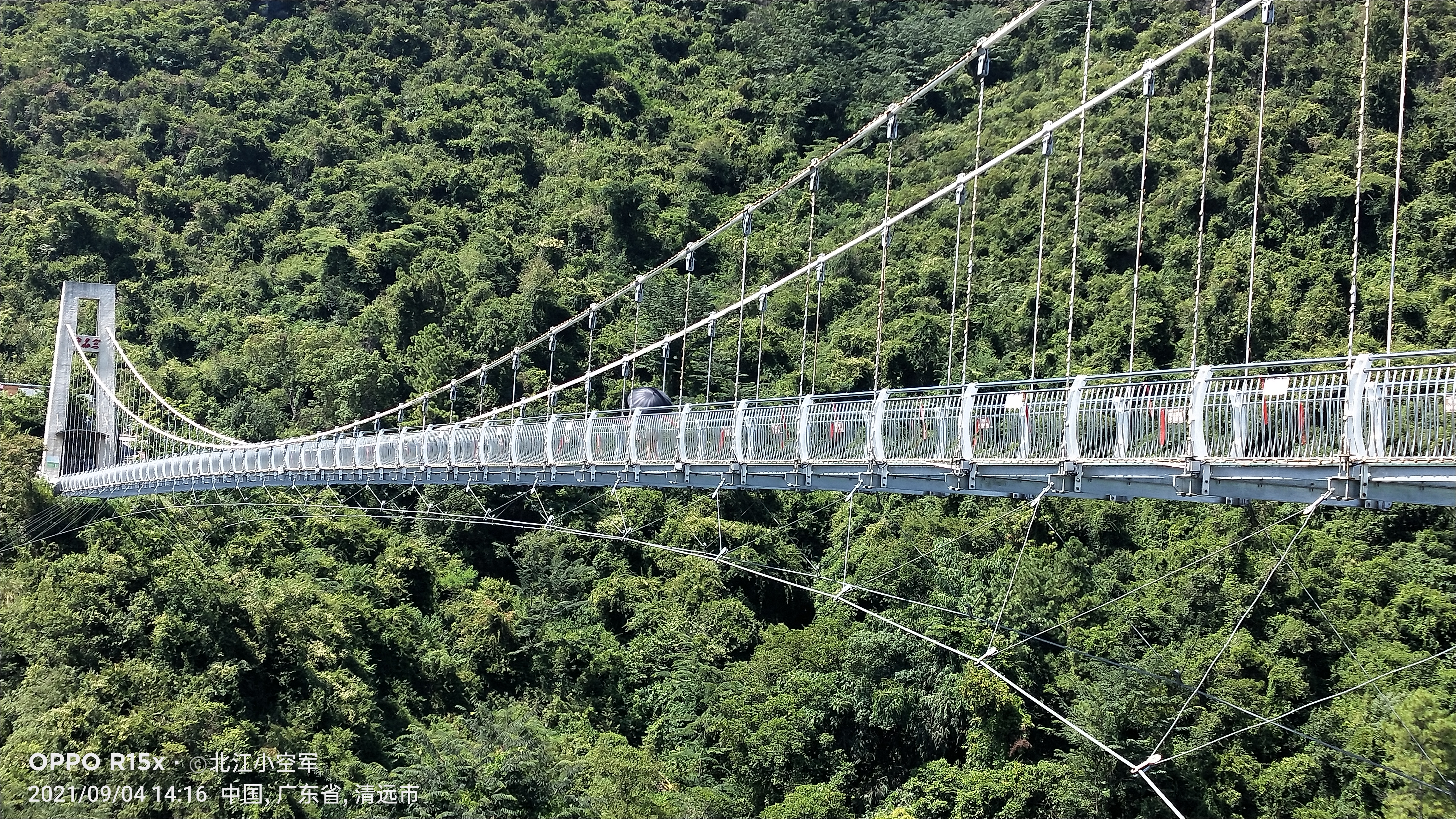 宝晶宫洞,探秘宝石矿洞