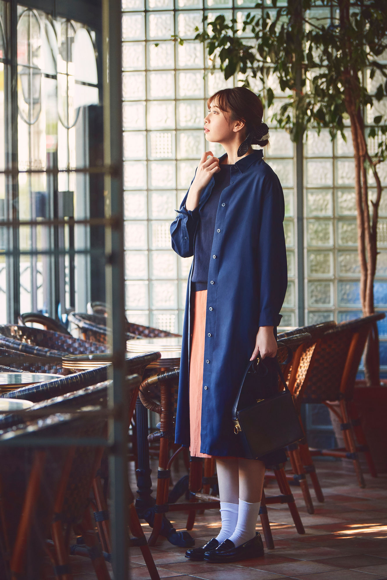 优衣库雪纺木耳领飘带打褶连衣裙,优衣库法兰绒衬衫式连衣裙穿搭