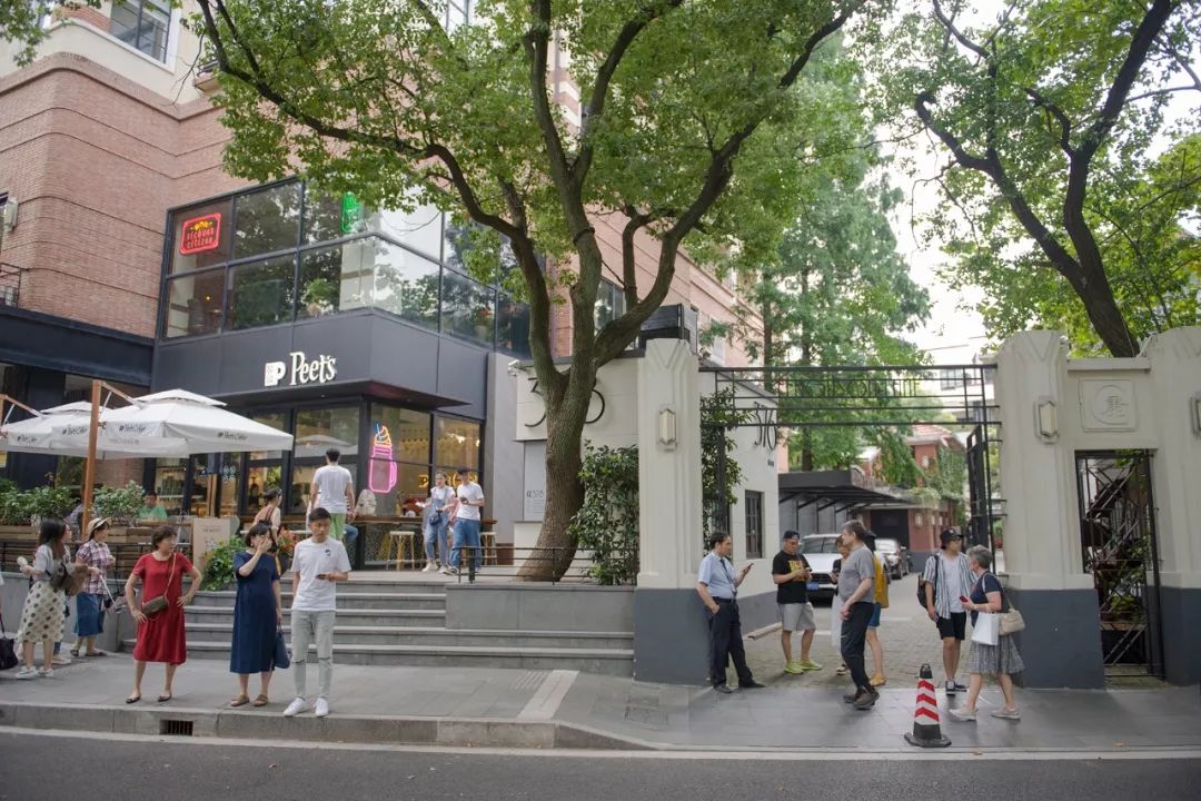 开雷克萨斯es去川藏线,开雷克萨斯es路上视频