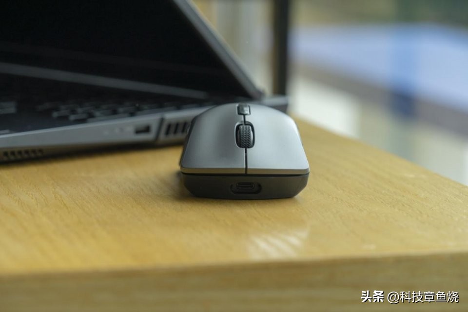 联想鼠标拯救者m600,联想拯救者m600鼠标有几种颜色