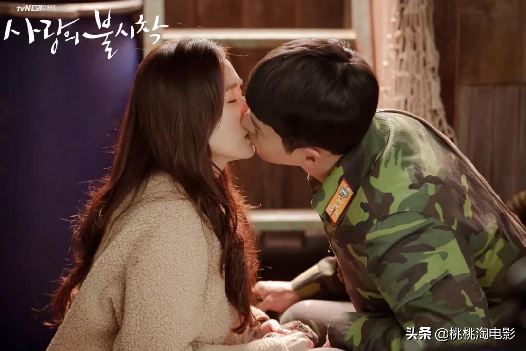 连朋友老妈都超上瘾的高甜剧《爱的迫降》,情人节就选择她吧