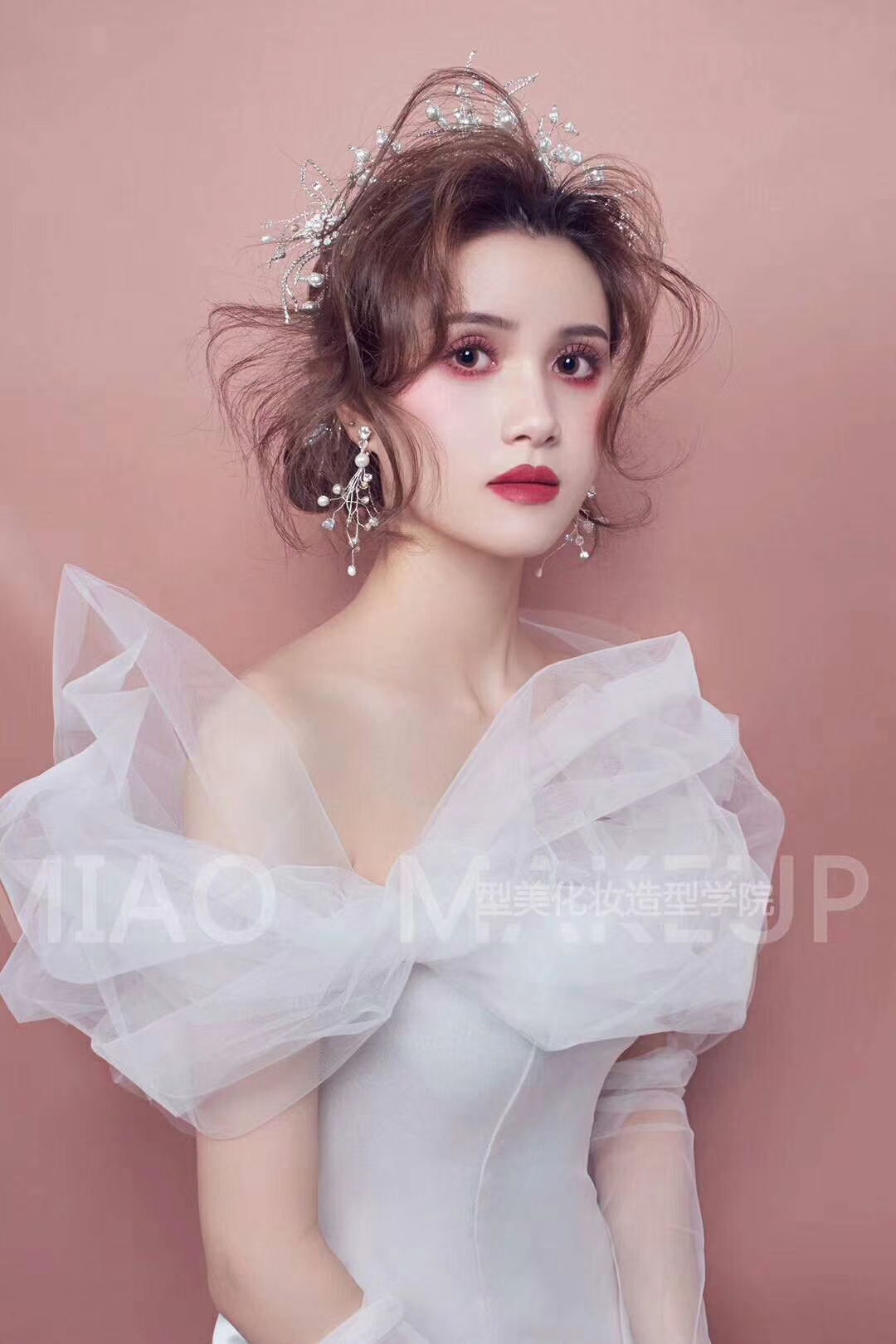 佛山南海桂城哪里可以学化妆,大沥型美化妆造型学院