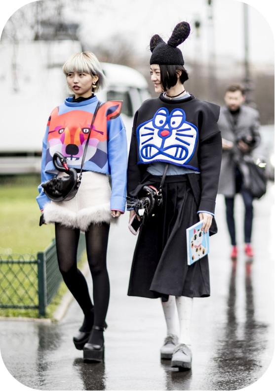 今年流行的新款卫衣怎么穿,复古西装里穿什么卫衣