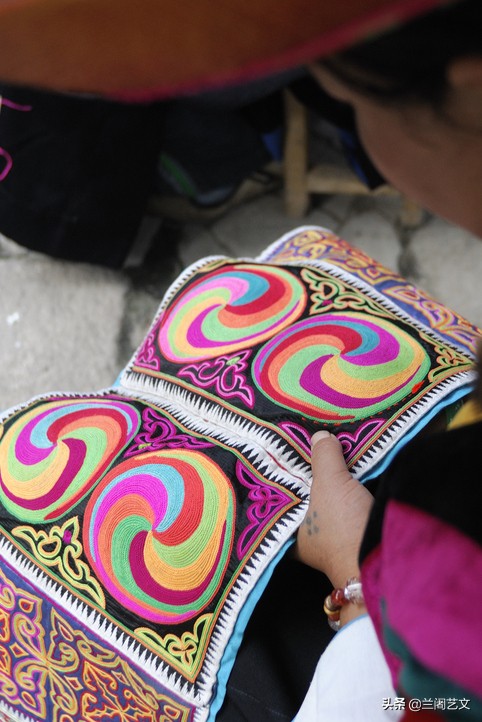 鬼吹灯九层妖塔在什么地方,鬼吹灯精绝古城九层妖塔图片