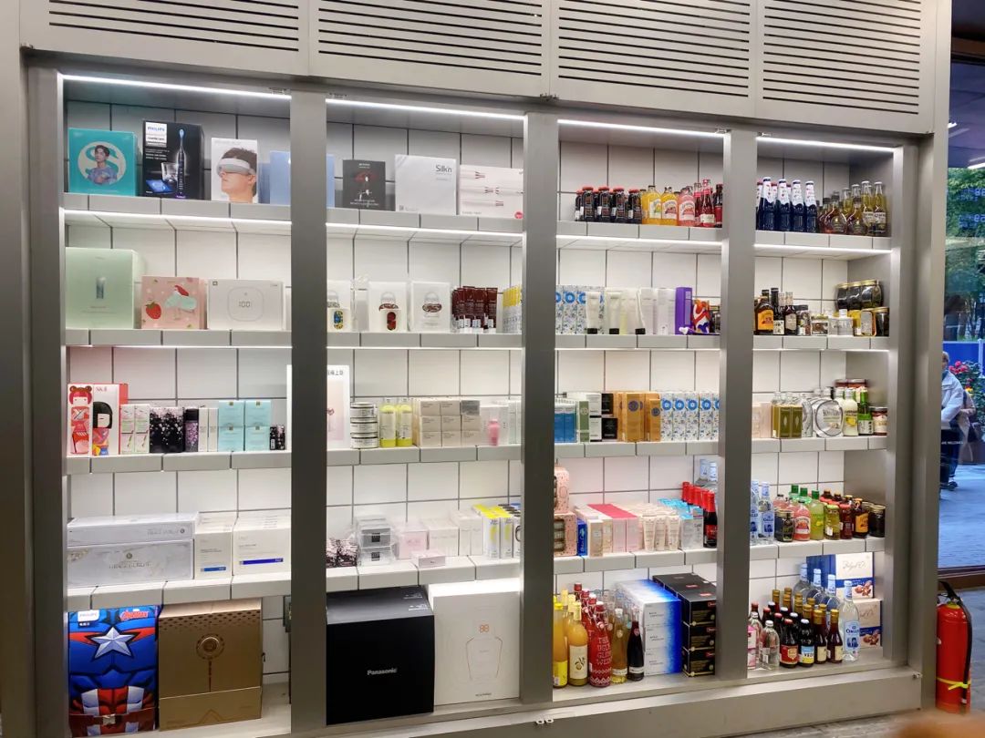 探店买化妆品,化妆品小样探店视频