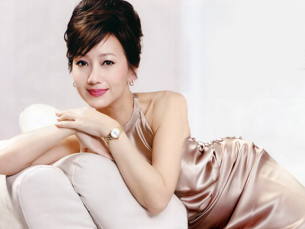 赵雅芝：67岁活成27岁，2段婚姻3个儿子，堪称人生大赢家