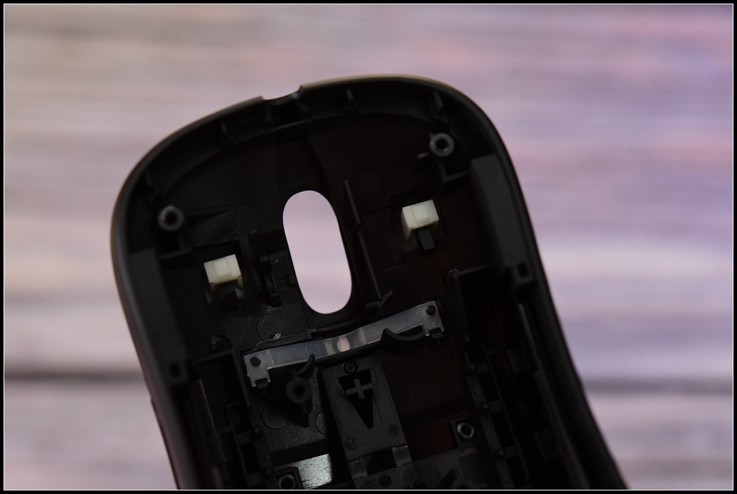 赛睿鼠标senseiten换微动,赛睿鼠标sensei10评测