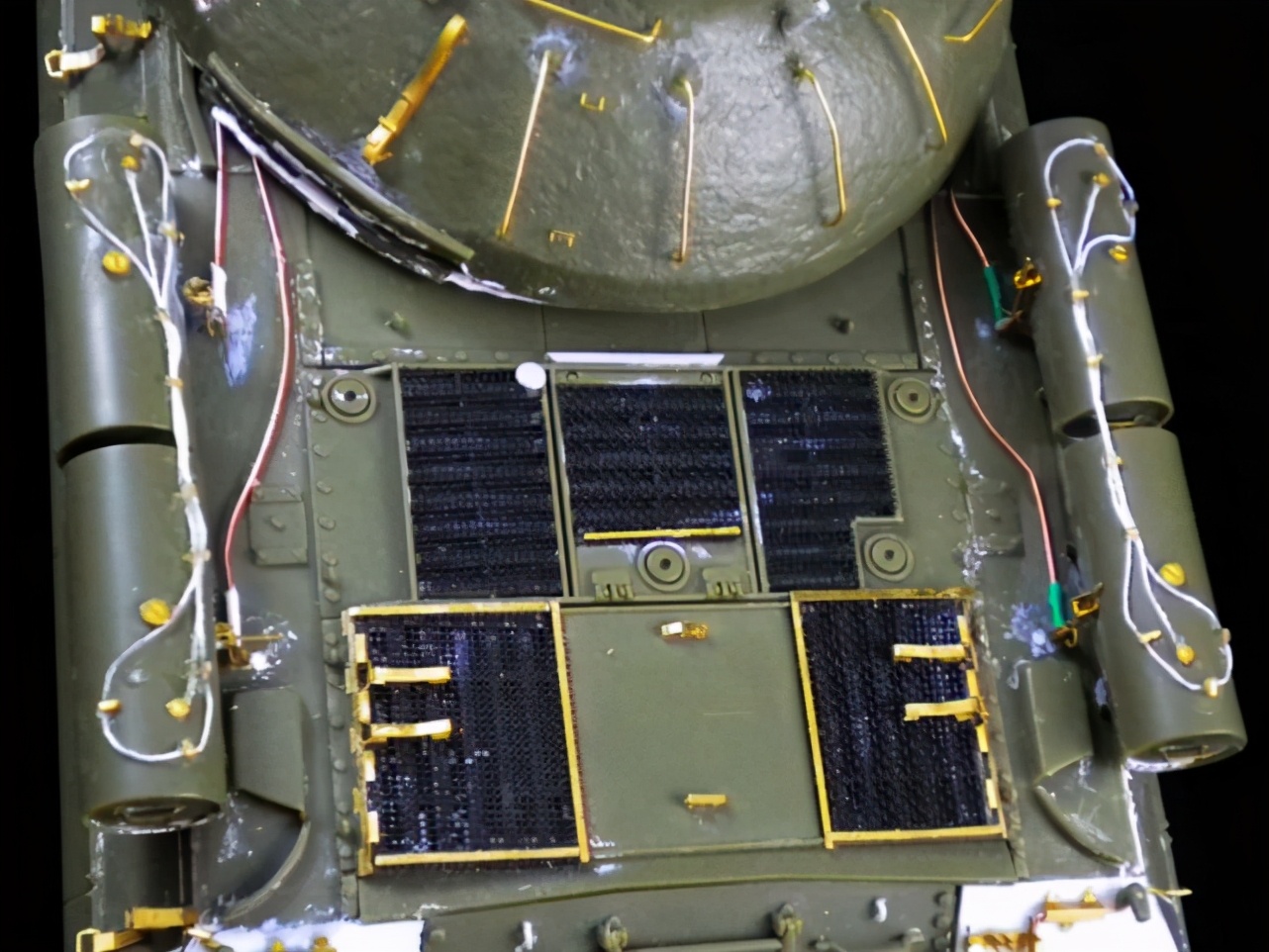 45元塑料坦克模型，精心制作半年，完工时太逼真！一万元也不卖