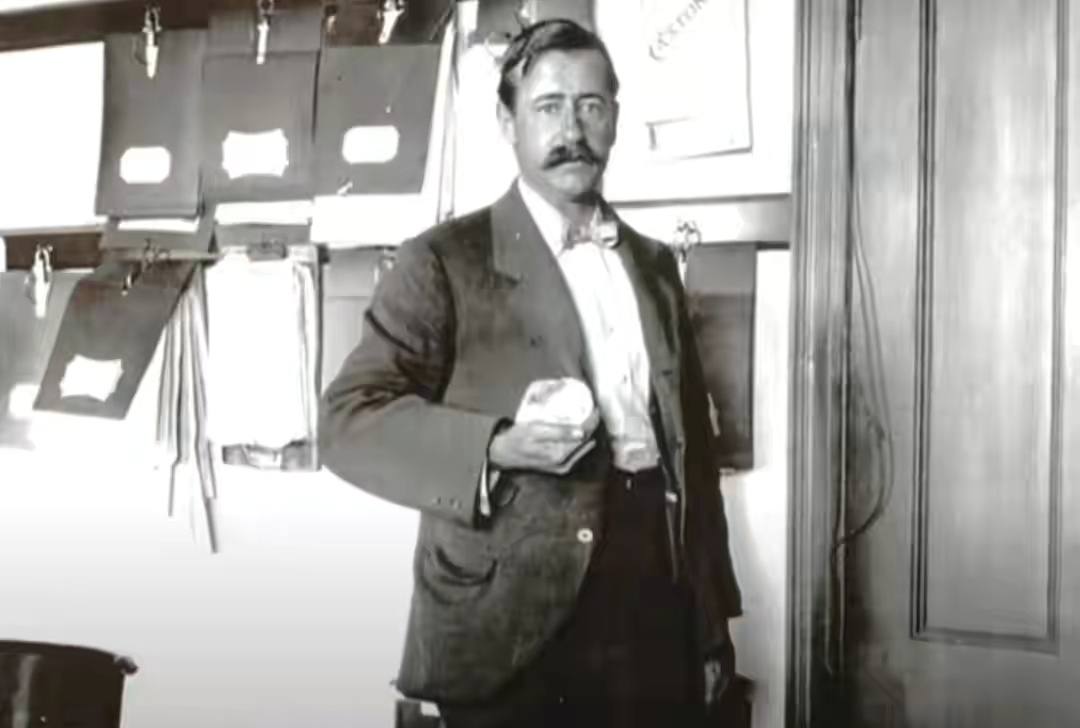 世界上最大的钻戒有多大,世界上最大陨石钻石有多大