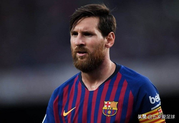 梅西神级任意球数据统计，距离球门28米，速度89Km/h快如火车！