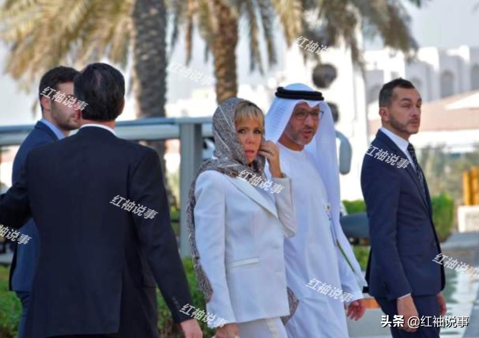 67岁布丽吉特马克龙,布丽吉特什么地方吸引了马克龙