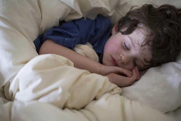 怎样能睡好觉不失眠不做梦,失眠怎么办教你一招睡个好觉