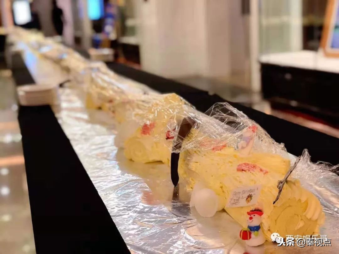 西安圣诞好看又好吃的餐厅,西安圣诞美陈