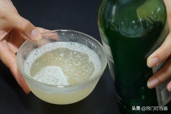 蚊子在床头,蚊子太多用两张蚊帐